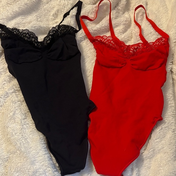 SKIMS Tops - ❤️🖤SKIMS BUNDLE🖤❤️red / black lace bodysuit NWOT